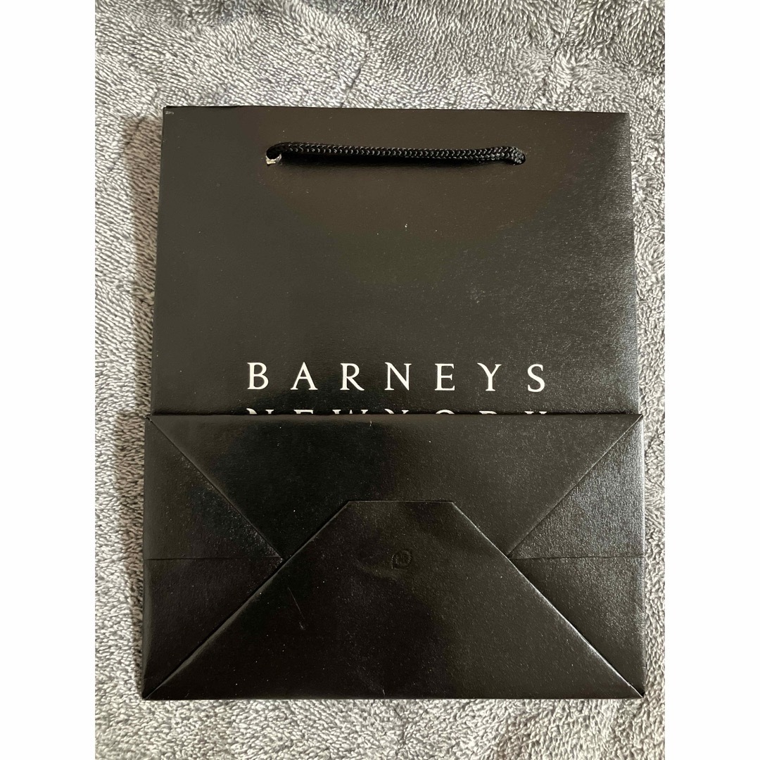 バーニーズニューヨーク　BARNEYS NEWYORK ショッパー　ショップ袋 レディースのバッグ(ショップ袋)の商品写真