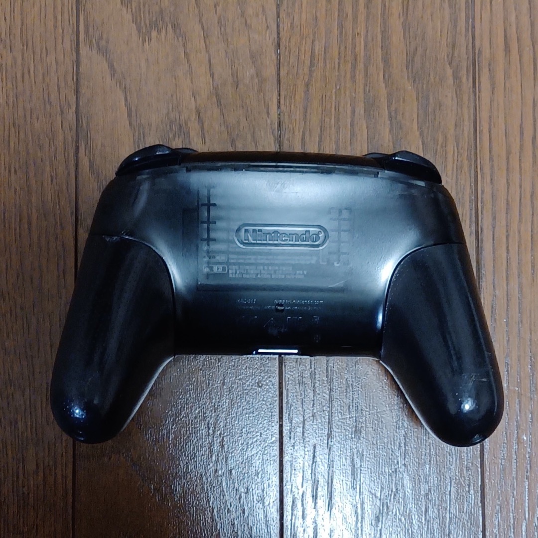 Nintendo Switch(ニンテンドースイッチ)のNintendo Switch Proコントローラー 純正 中古 エンタメ/ホビーのゲームソフト/ゲーム機本体(その他)の商品写真