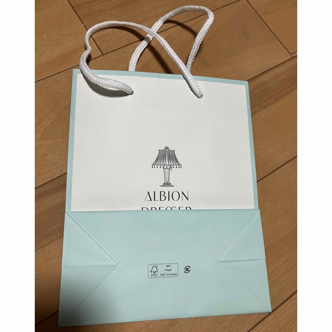 ALBION(アルビオン)の匿名配送　アルビオン紙袋　ショッパー　ショップ袋　クーポン消化　消費 レディースのバッグ(ショップ袋)の商品写真