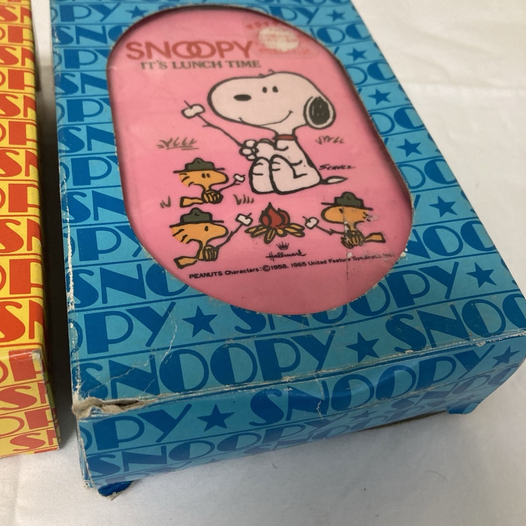 PEANUTS(ピーナッツ)のレトロ　スヌーピー  弁当箱　ランチボックス　vintage peanuts エンタメ/ホビーのおもちゃ/ぬいぐるみ(キャラクターグッズ)の商品写真