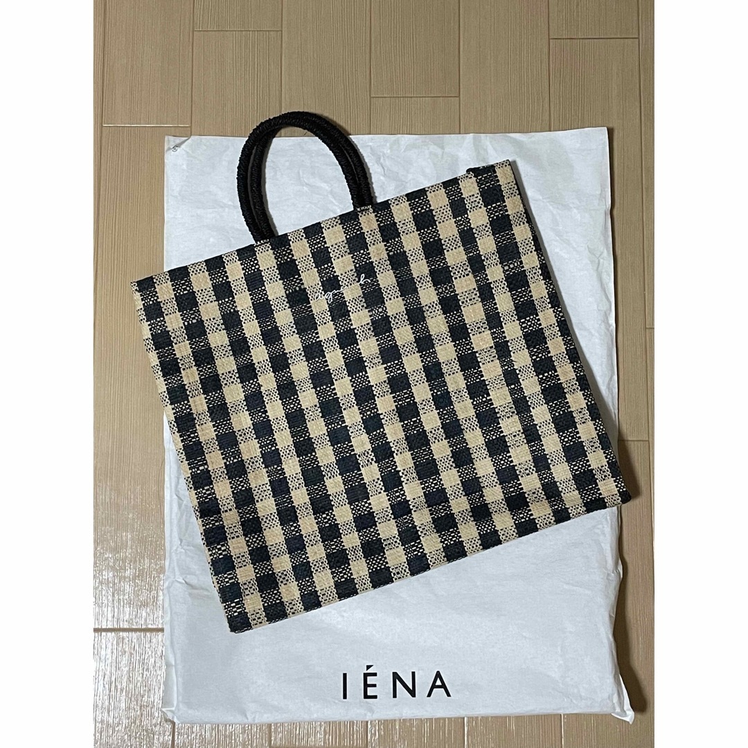 agnes b.(アニエスベー)の【美品お得】IENA アニエス・ベー別注 MADAGASCAR バッグ レディースのバッグ(トートバッグ)の商品写真