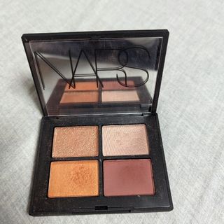 ナーズ(NARS)の【美品】NARS クワッドアイシャドウ 01803(アイシャドウ)