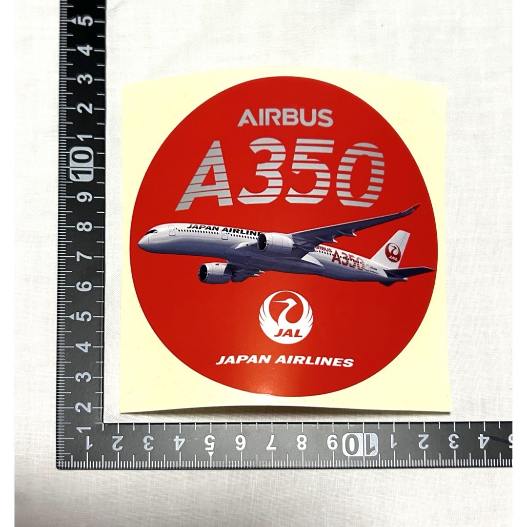 JAL(日本航空)(ジャル(ニホンコウクウ))の新品未使用品　記念ステッカー　非売品　A350  エアバス　JAL  匿名配送 エンタメ/ホビーのテーブルゲーム/ホビー(航空機)の商品写真