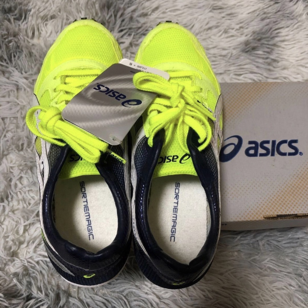 asics(アシックス)のasics アシックス ソーティマジックRP2  イエロー ２２.５cm スポーツ/アウトドアのスポーツ/アウトドア その他(陸上競技)の商品写真