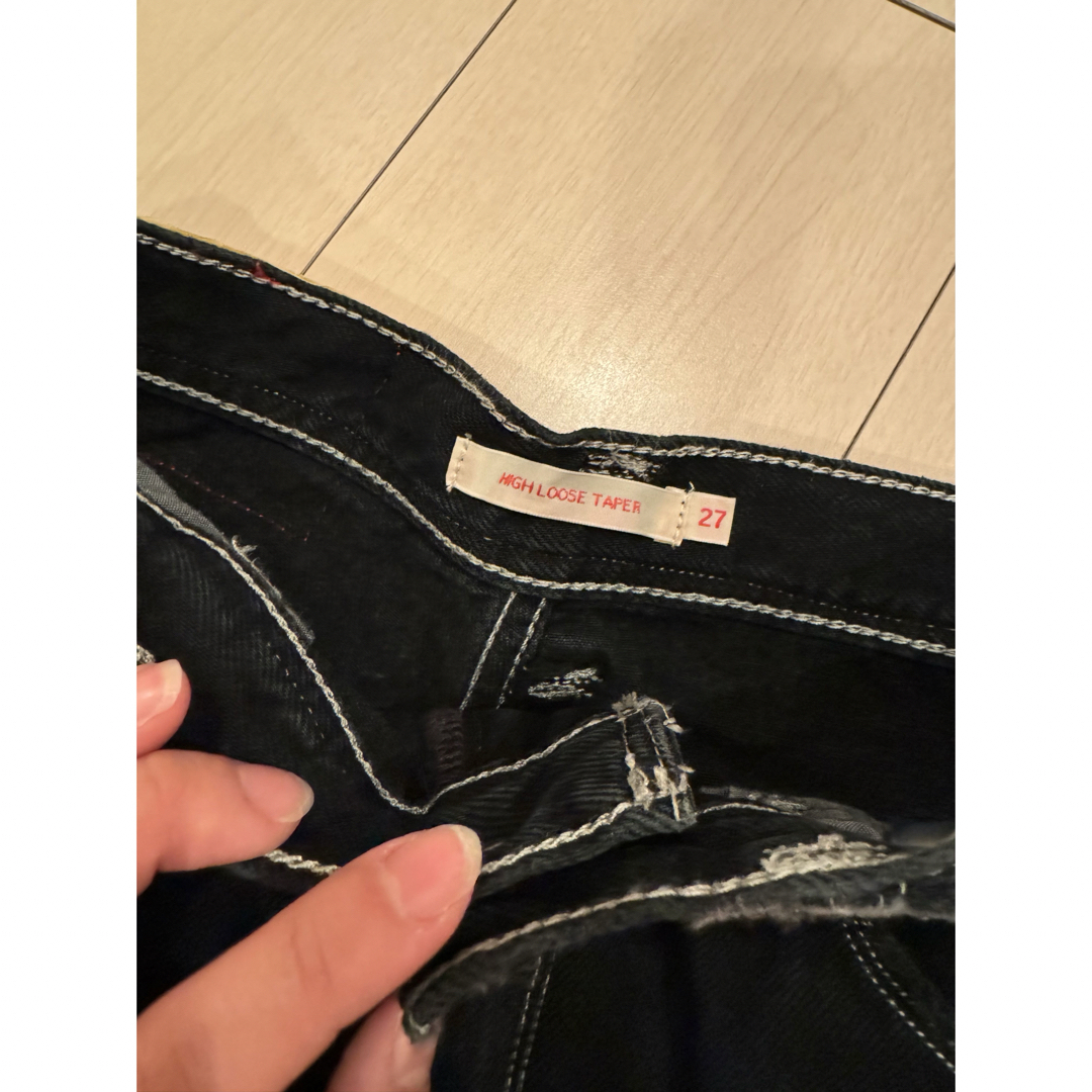 Levi's(リーバイス)の【値下げ】LEVI'S RED WOMEN'S HIGH LOOSE TAPER レディースのパンツ(デニム/ジーンズ)の商品写真