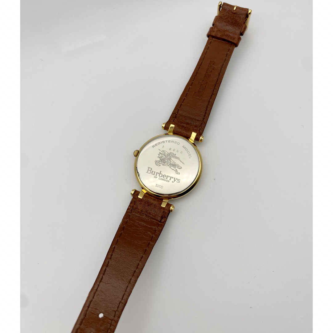 BURBERRY QZ バーバリー 3200 1.8056 ゴールド文字盤 BURBERRY QZ バーバリー 3200 1.8056 ゴールド文字盤