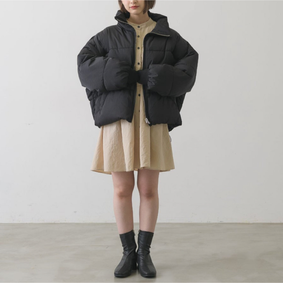 RETRO GIRL(レトロガール)の黒 アウター (即日発送) レディースのジャケット/アウター(ブルゾン)の商品写真