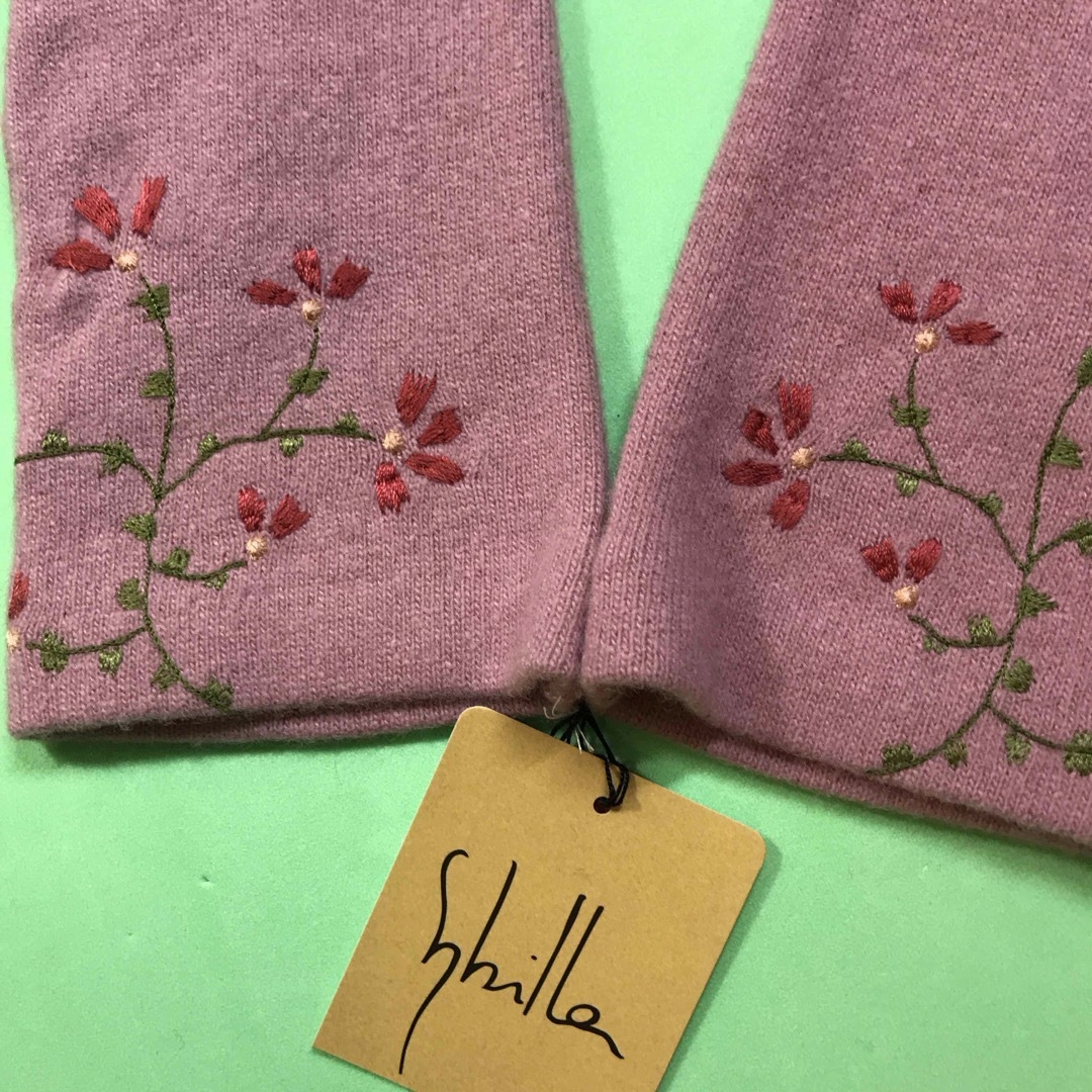 Sybilla(シビラ)のシビラ……手袋…新品未使用 レディースのファッション小物(手袋)の商品写真