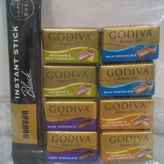 ゴディバ(GODIVA)のGODIVA ナポリタン チョコレート 8枚(菓子/デザート)