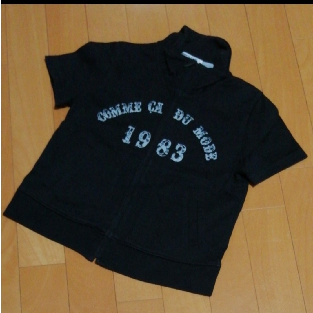 COMME CA DU MODE(コムサデモード)のコムサデモード★半袖カットソー　120cm 上着　ジップアップ　Tシャツ 黒色 キッズ/ベビー/マタニティのキッズ服男の子用(90cm~)(Tシャツ/カットソー)の商品写真