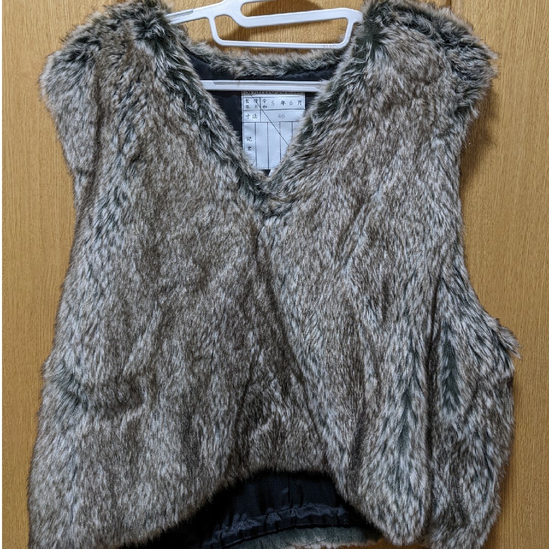 SUNSEA(サンシー)のsoshi otsuki Fake Fur Vest メンズのトップス(ベスト)の商品写真