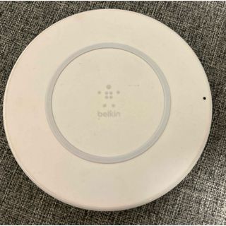 Belkin BOOST UP ワイヤレス充電パッド F7U027dqWHT(バッテリー/充電器)