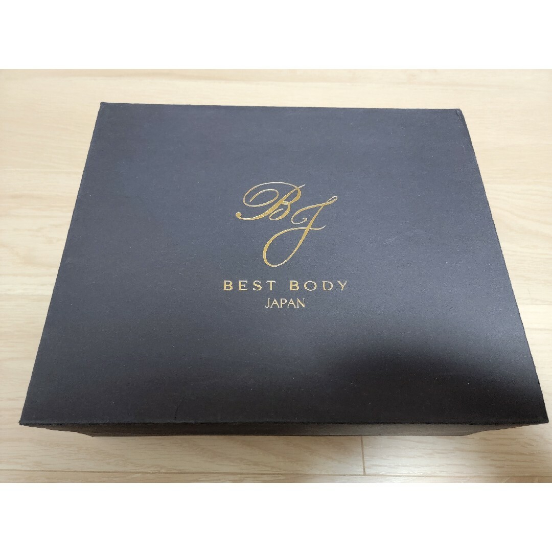 BBJ ベストボディジャパン 公式ヒール シルバー 24.5cm レディースの靴/シューズ(ハイヒール/パンプス)の商品写真