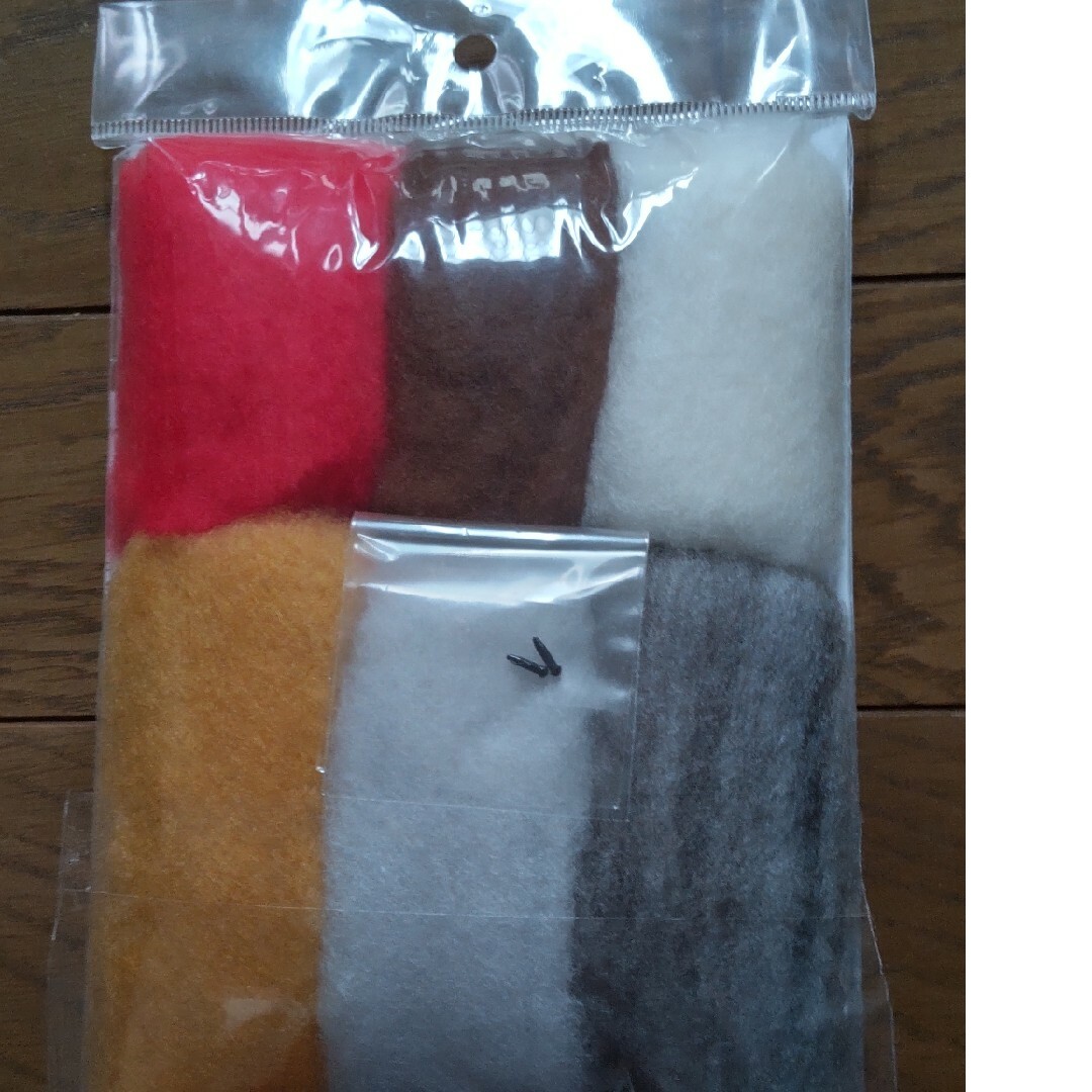羊毛 手芸 ハンドメイドの素材/材料(生地/糸)の商品写真