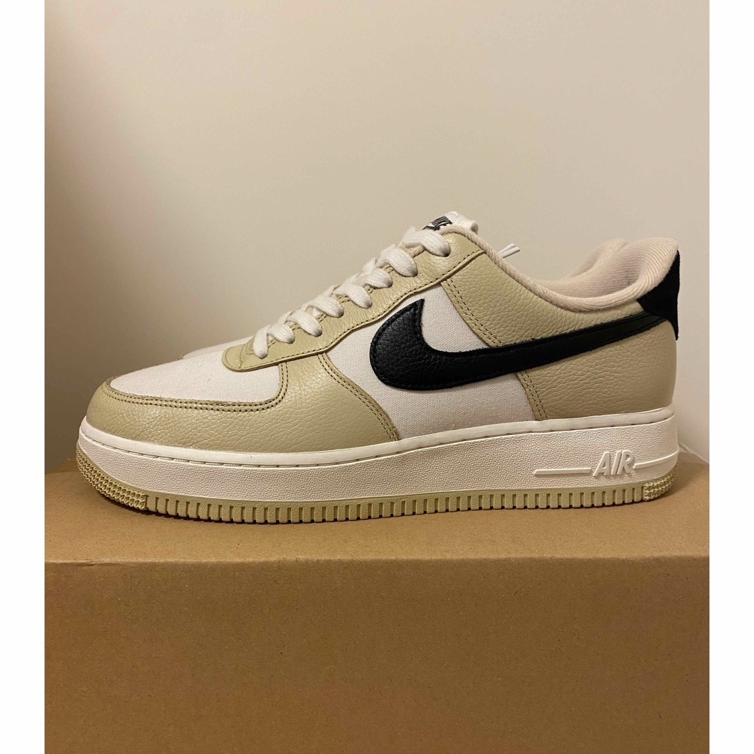 NIKE(ナイキ)のNIKE AIR FORCE 1 TEAM GOLD/BLACK-SAIL メンズの靴/シューズ(スニーカー)の商品写真