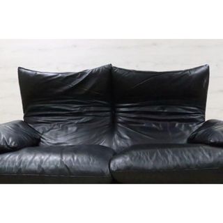 GMEK29B○ Cassina / カッシーナ MARALUNGA マラルンガ(二人掛けソファ)