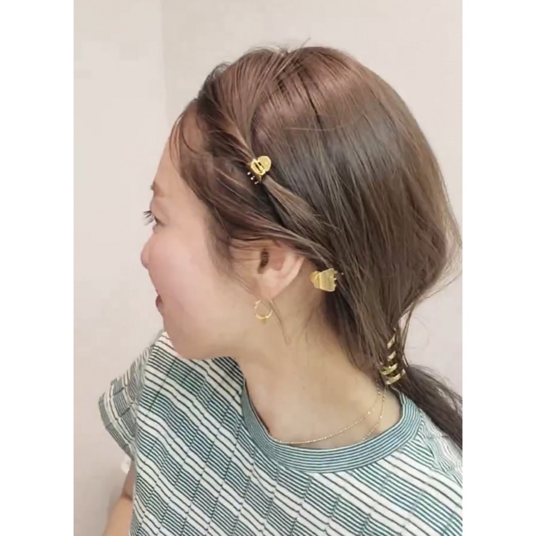 PLUIE(プリュイ)の新品＊ゴールド ミニヘアクリップ 2個 ヘアアレンジ ヘアアクセサリー　ヘアピン レディースのヘアアクセサリー(バレッタ/ヘアクリップ)の商品写真