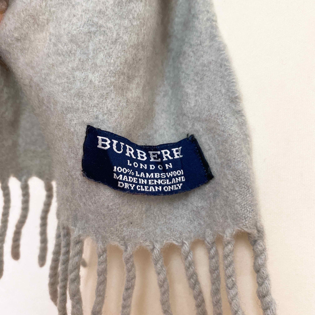 BURBERRY(バーバリー)のBurberry バーバリー　マフラー　ストール　無地　刺繍ロゴ　ウール　グレー レディースのファッション小物(マフラー/ショール)の商品写真