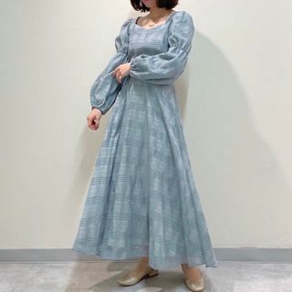 デイシー(deicy)のDEICY　チェックレースセットアップ　トップス+フレアスカートの2点セット(ロングワンピース/マキシワンピース)