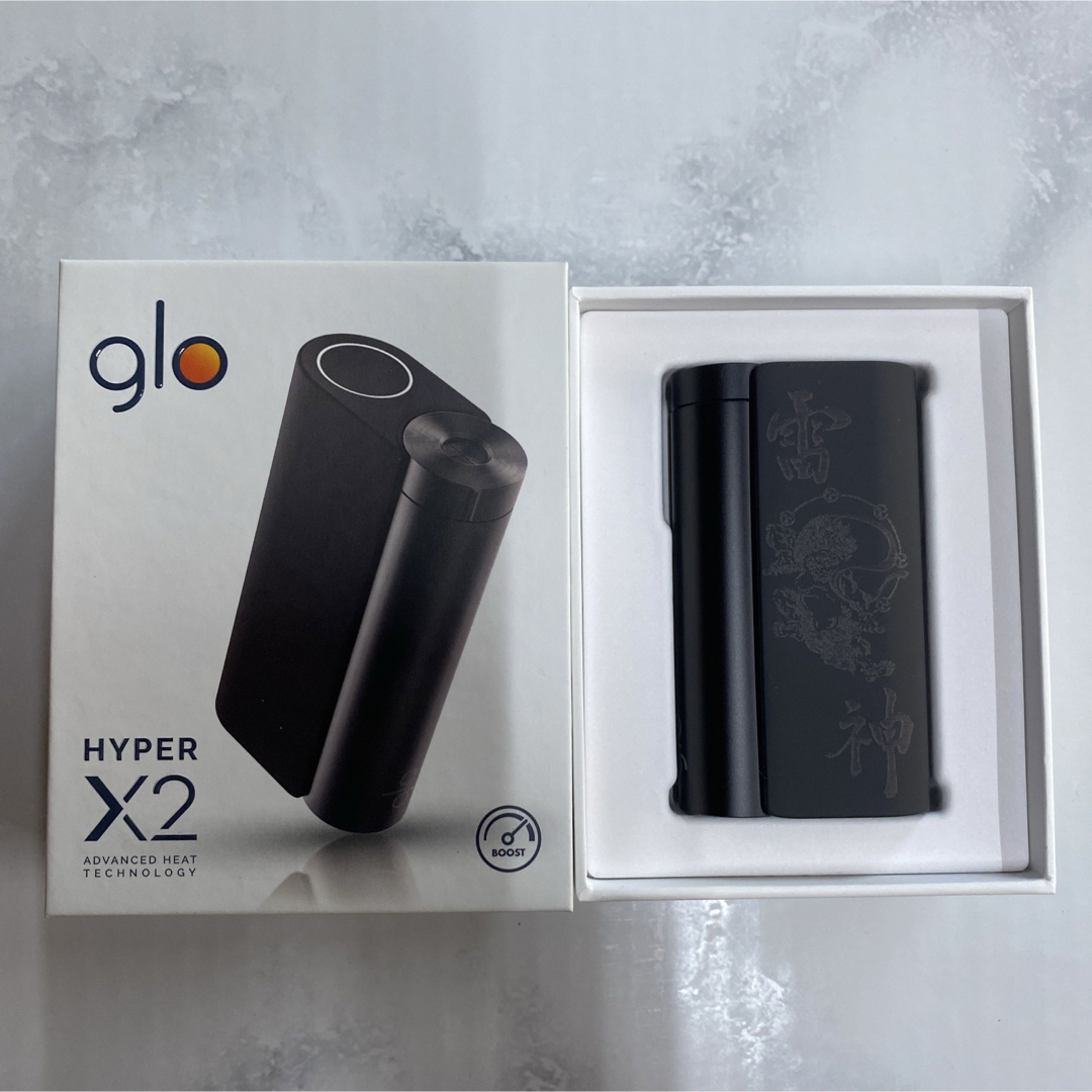 glo(グロー)の風神 雷神 レーザー加工 glo hyper X2 グローハイパー 本体 黒 メンズのファッション小物(タバコグッズ)の商品写真