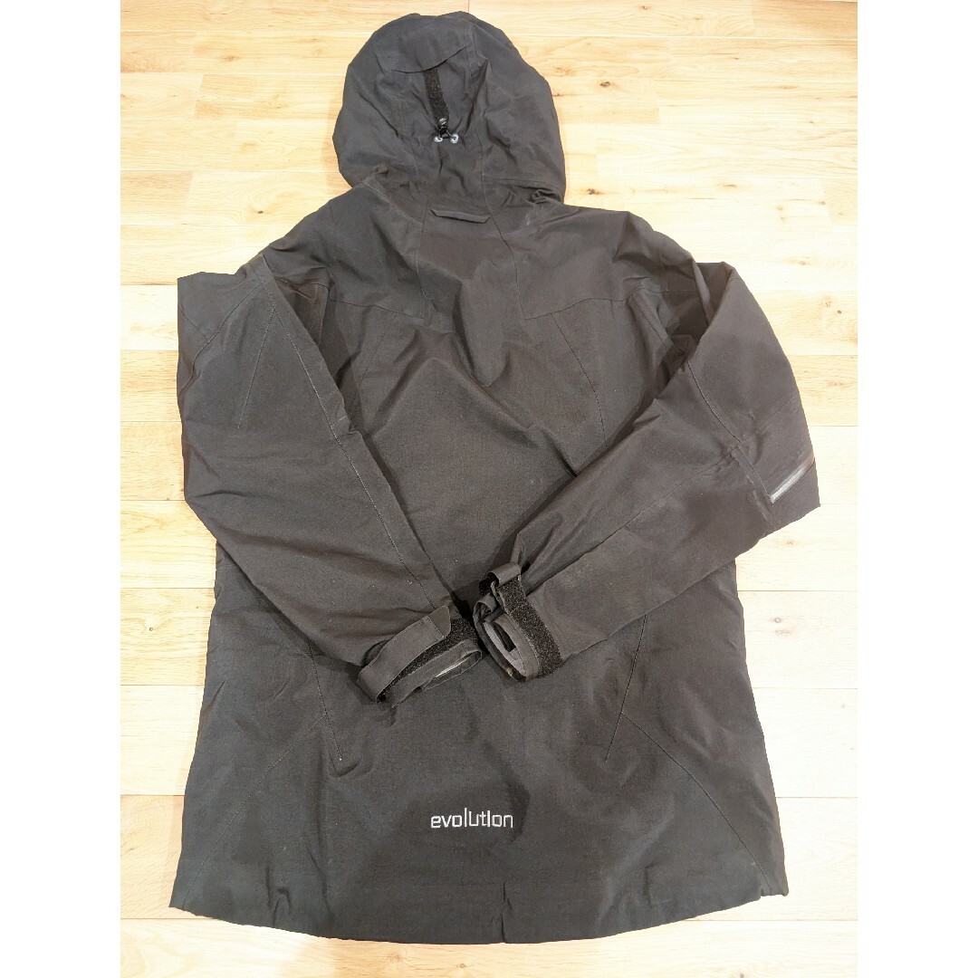 TILAK(ティラック)のTilak Evolution jacket XS ティラック　エボリューション メンズのジャケット/アウター(マウンテンパーカー)の商品写真