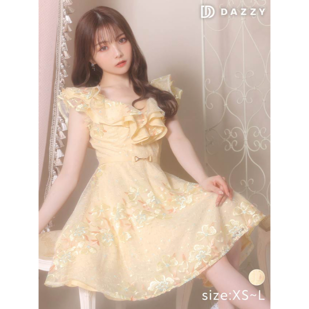 dazzy store(デイジーストア)のキャバドレス　可愛い系　2着セット　Lサイズ　8,000円→5,000円❗️ レディースのフォーマル/ドレス(ナイトドレス)の商品写真