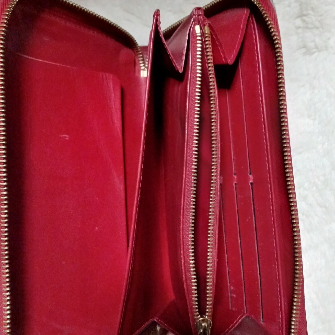 LOUIS VUITTON(ルイヴィトン)のルイヴィトン長財布/ ヴェルニ ジッピーオーガナイザー 赤 メンズのファッション小物(長財布)の商品写真