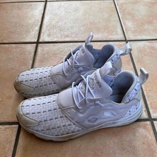 リーボック(Reebok)のReebok スニーカー  ナイキ　サンバ　アディダス　ポンプ　フューリー(スニーカー)