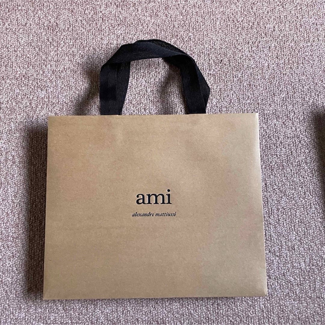 ami(アミ)のAMI PARISアミパリス　ショッパー  レディースのバッグ(ショップ袋)の商品写真