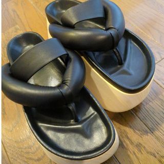 ジルサンダー(Jil Sander)の11万！JIL SANDER35 サンダル(サンダル)