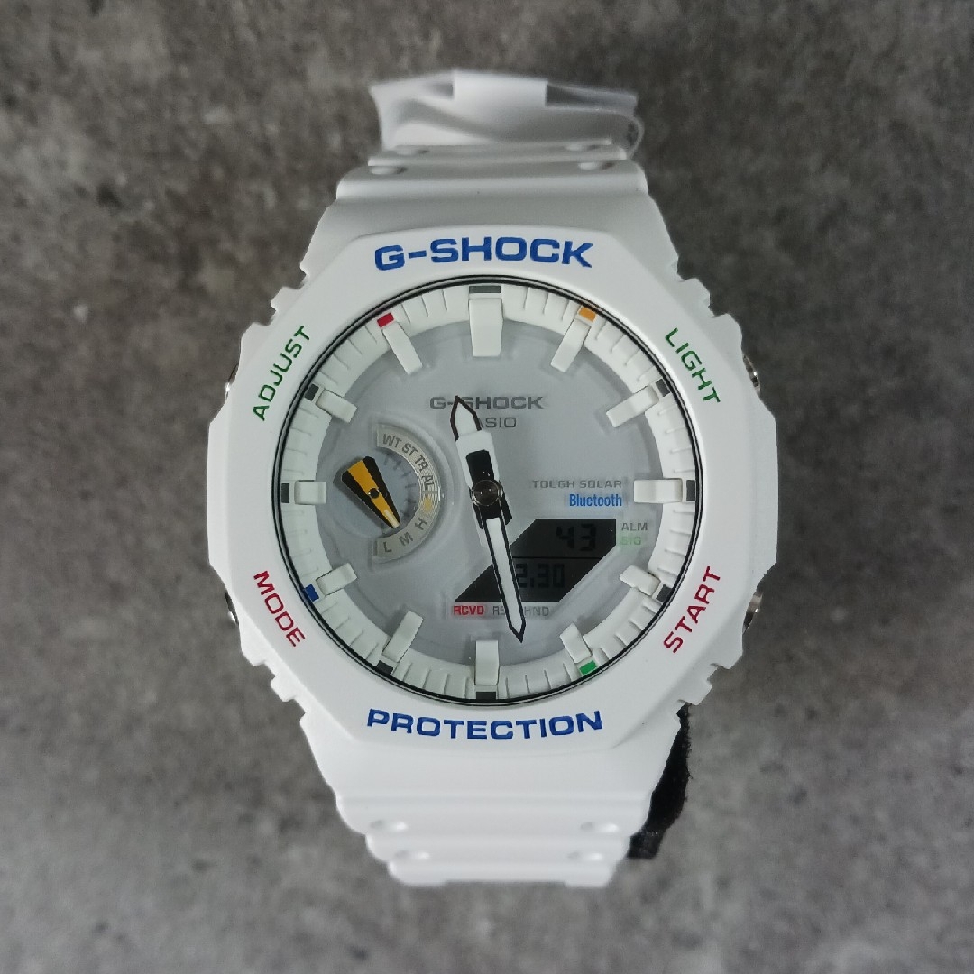 G-SHOCK(ジーショック)の【新品未使用品】G-SHOCK GA-B2100FC-7AJF メンズの時計(腕時計(アナログ))の商品写真