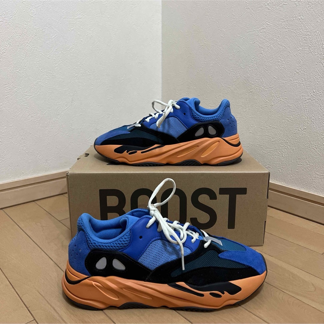 YEEZY（adidas）(イージー)のYEEZY BOOST 700 "BRIGHT BLUE" メンズの靴/シューズ(スニーカー)の商品写真