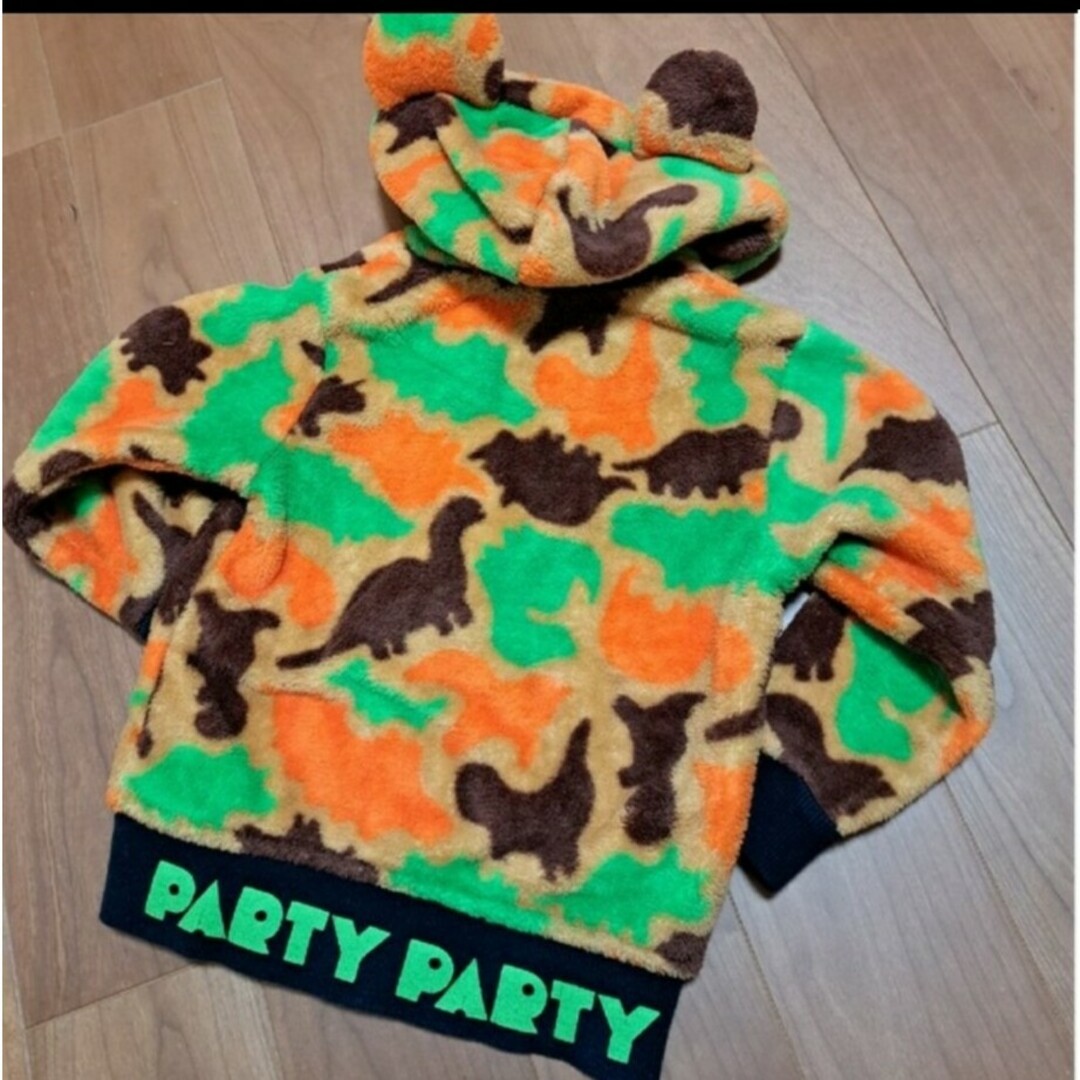 PARTYPARTY(パーティーパーティー)のPARTYPARTY　パーカー90 キッズ/ベビー/マタニティのキッズ服男の子用(90cm~)(ジャケット/上着)の商品写真