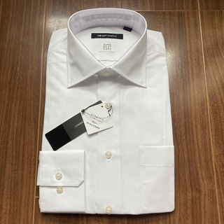 スーツカンパニー(THE SUIT COMPANY)の新品未使用 スーツカンパニー 長袖ドレスシャツ S 37/84 白(シャツ)