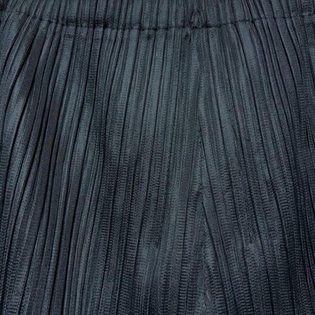 PLEATS PLEASE ISSEY MIYAKE(プリーツプリーズイッセイミヤケ)のプリーツプリーズ パンツ サイズ4 XL - 黒 レディースのパンツ(その他)の商品写真