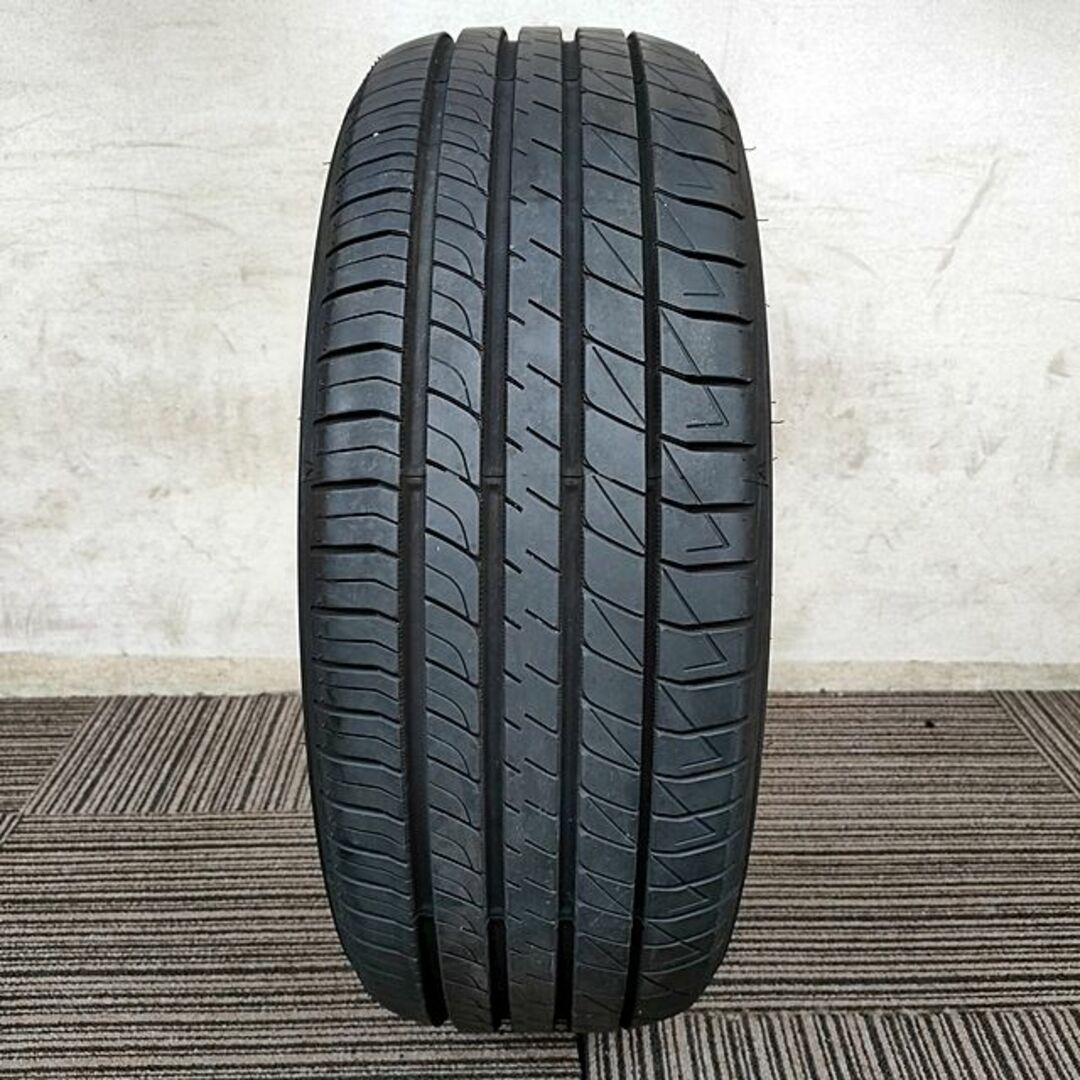 DUNLOP(ダンロップ)のDUNLOP 215/55R17 94V LEMANS V+ 1本 YA561 自動車/バイクの自動車(タイヤ)の商品写真