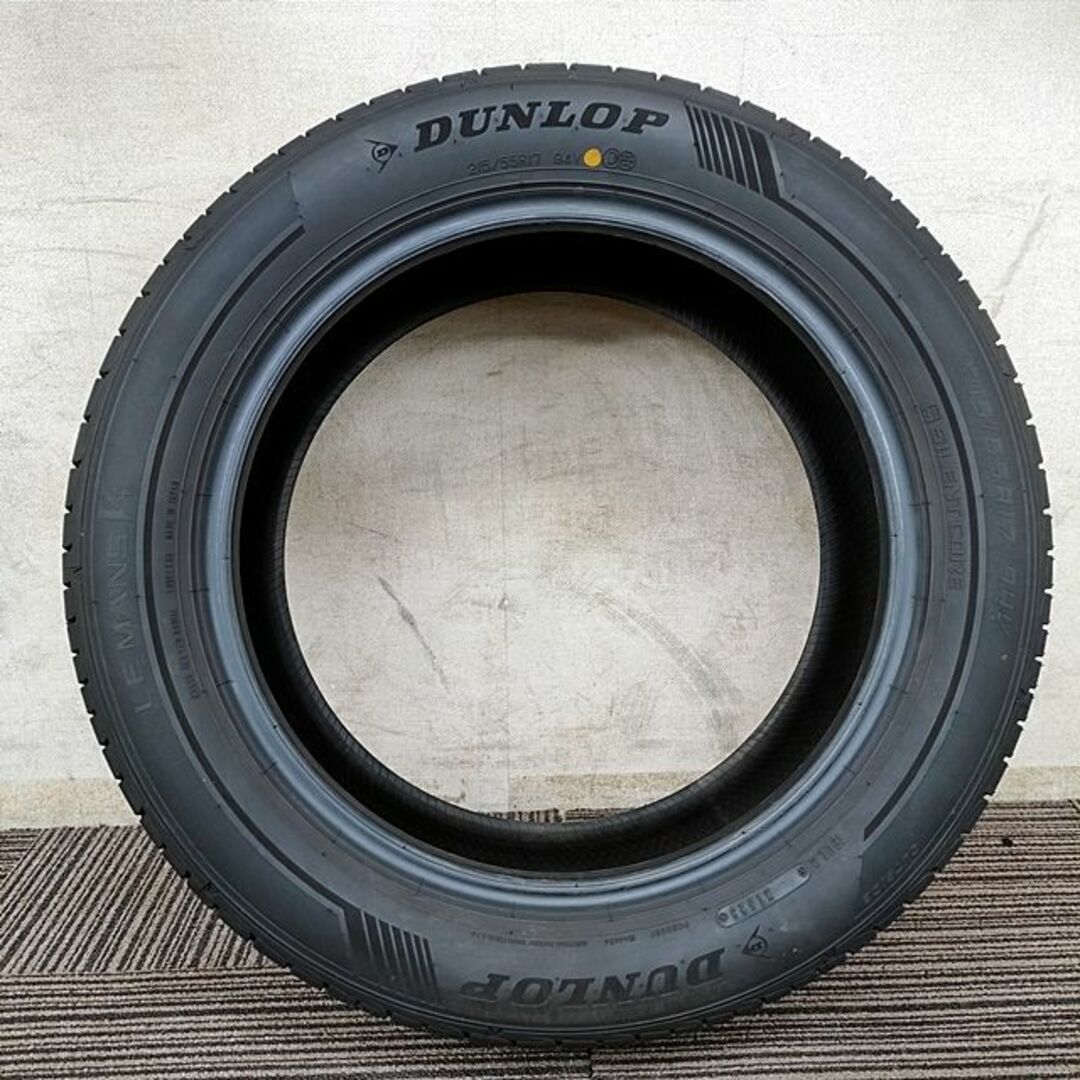 DUNLOP(ダンロップ)のDUNLOP 215/55R17 94V LEMANS V+ 1本 YA561 自動車/バイクの自動車(タイヤ)の商品写真