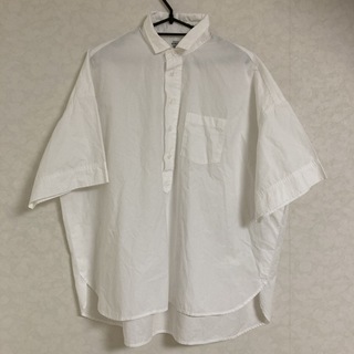 ドミンゴ(D.M.G.)のDMG ドミンゴ　プルオーバー シャツ　白シャツ　フリーサイズ(シャツ/ブラウス(長袖/七分))