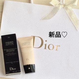 ディオール(Dior)のディオールスキンフォーエバーパーフェクトムース(ファンデーション)