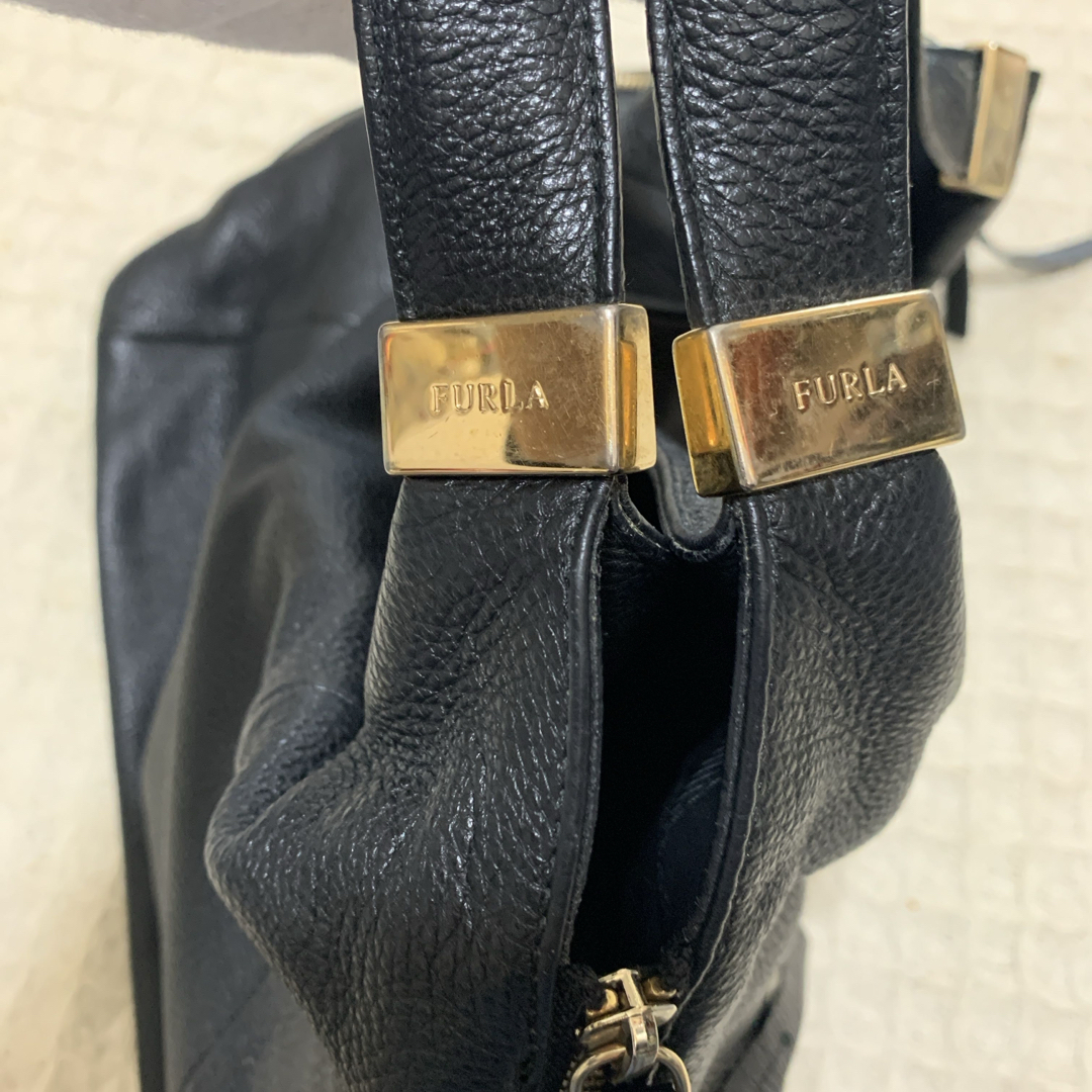 Furla(フルラ)のFURLA  黒のハンドバッグ レディースのバッグ(ハンドバッグ)の商品写真