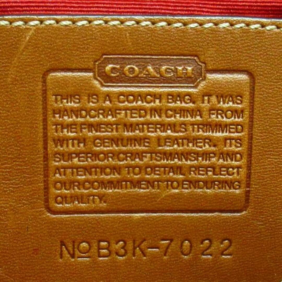 COACH(コーチ)のコーチ ハンドバッグ シグネチャー柄 7022 レディースのバッグ(ハンドバッグ)の商品写真