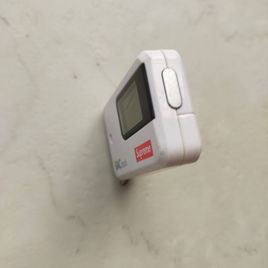 Supreme - Supreme BACtrack Go Keychain アルコールチェッカー Supreme - Supreme BACtrack Go Keychain アルコールチェッカー