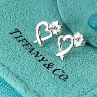 ティファニー(Tiffany & Co.)の☆美品☆【TIFFANY&Co.】ラビングハート　ピアス　403(ピアス)