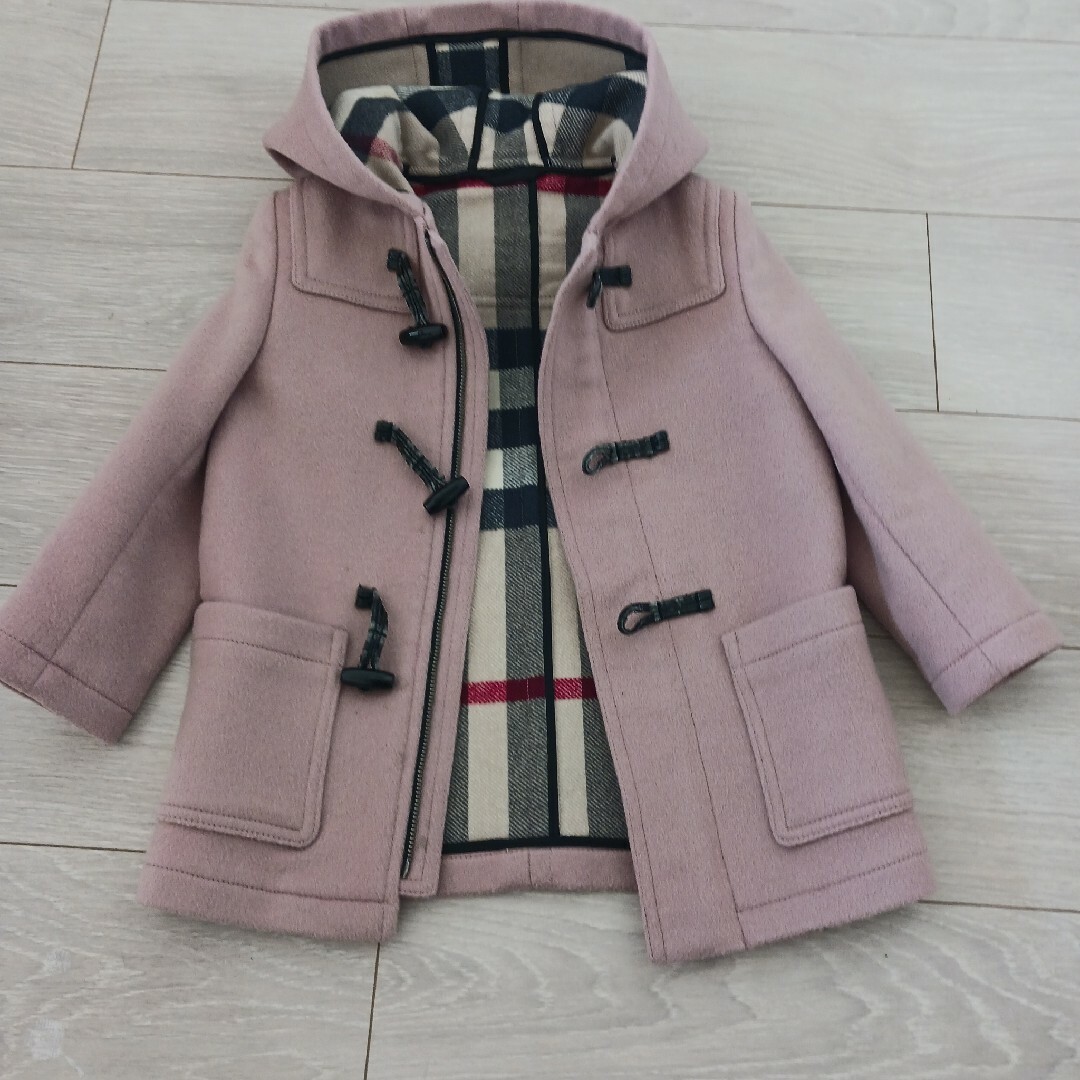 BURBERRY(バーバリー)のBURBERRY　ダッフルコート キッズ/ベビー/マタニティのキッズ服女の子用(90cm~)(コート)の商品写真