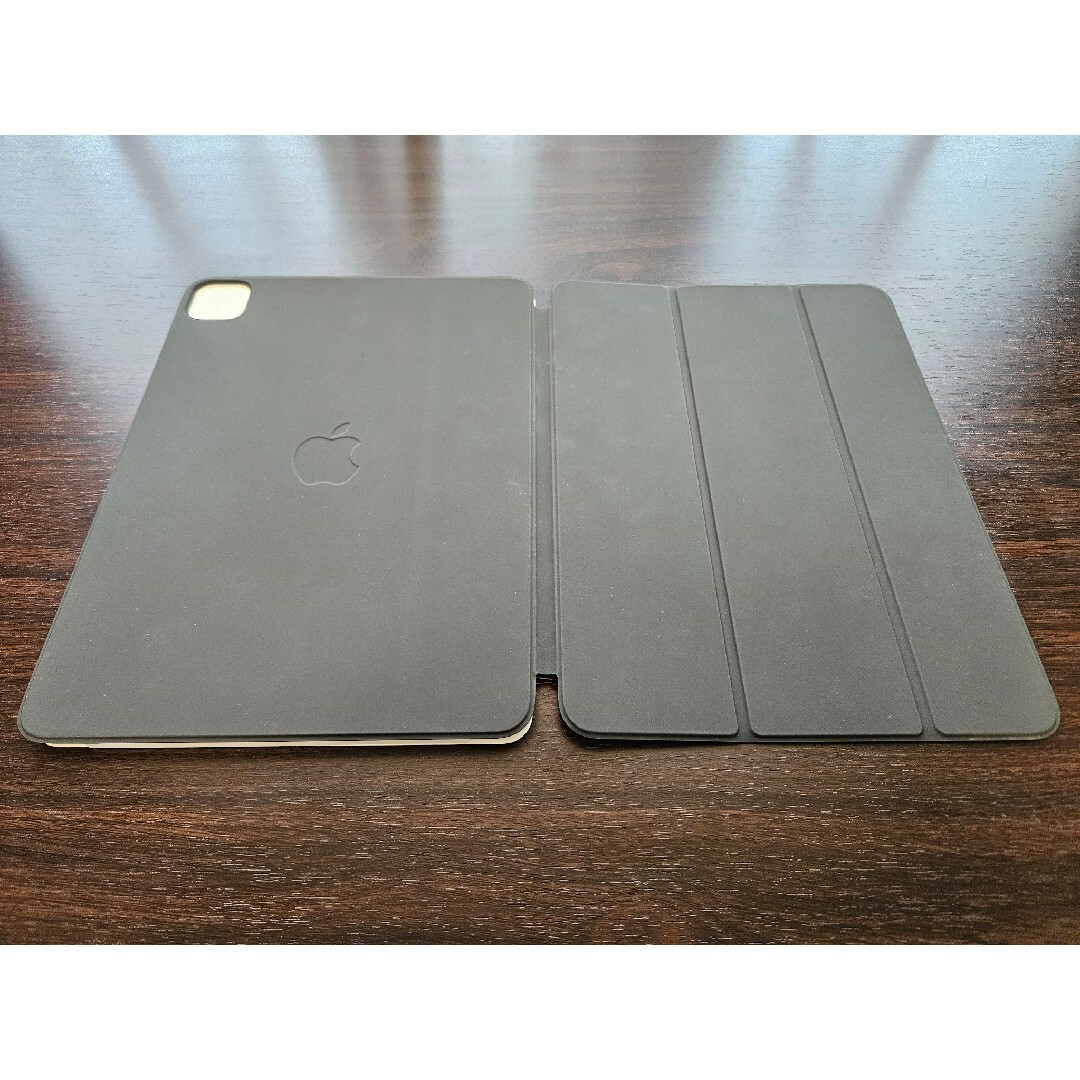 Apple(アップル)のAPPLE 11インチ iPad Pro SMART FOLIO ブラック スマホ/家電/カメラのPC/タブレット(その他)の商品写真