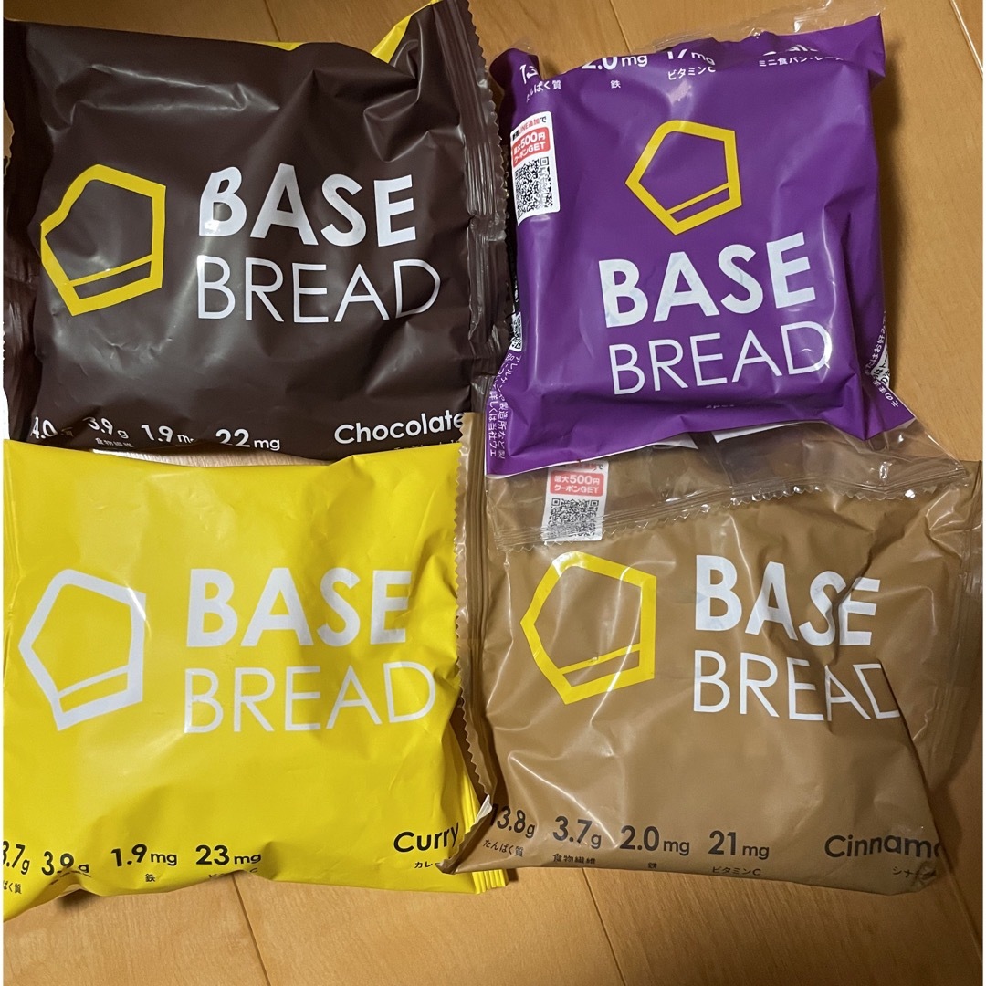 BACE BREAD ベースブレッド　４個　特価 コスメ/美容のダイエット(ダイエット食品)の商品写真