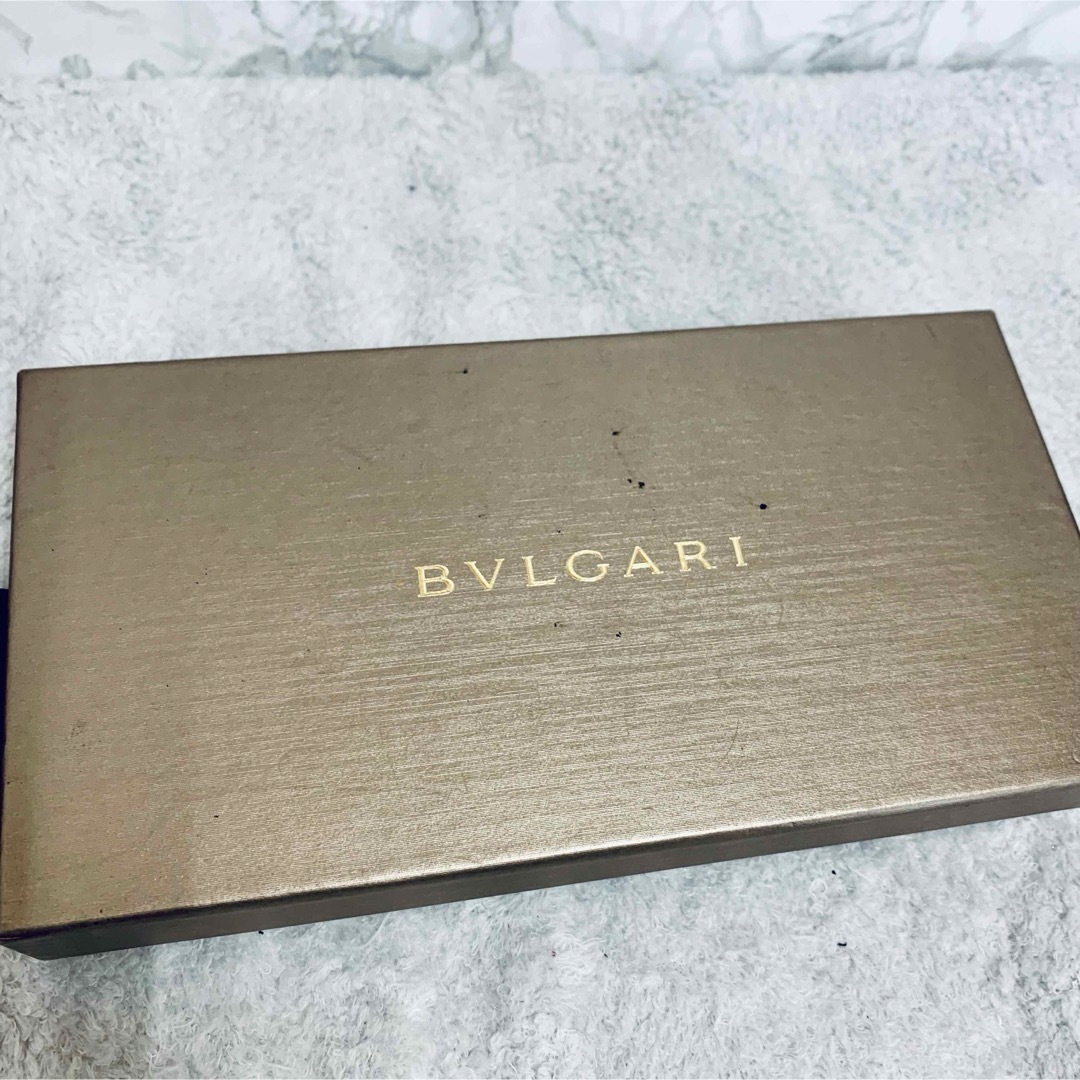 BVLGARI(ブルガリ)のブルガリ　長財布　ビーゼロワン　ピンク　ロゴクリップ　ギャランティーカードつき レディースのファッション小物(財布)の商品写真