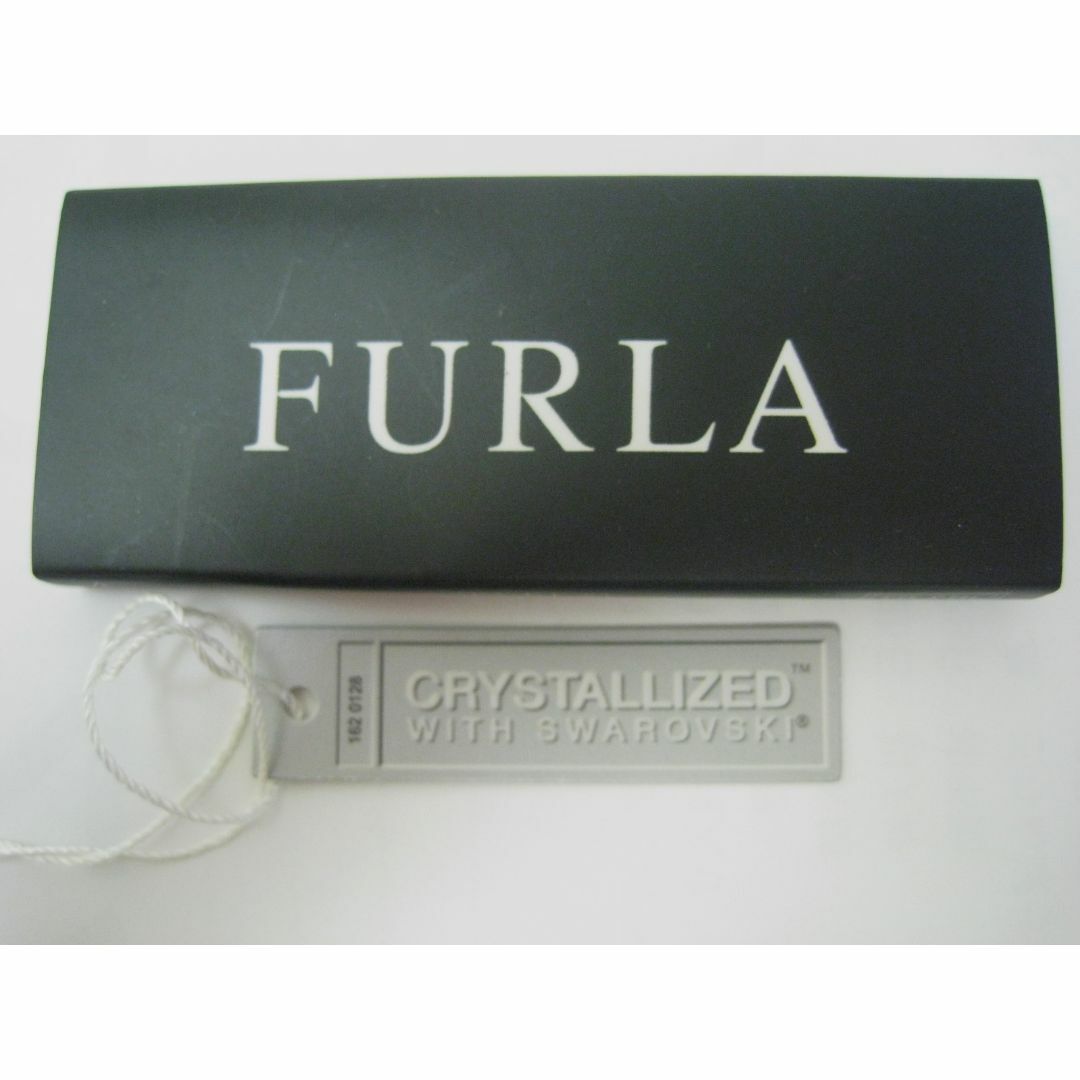 Furla(フルラ)のほぼ未使用フルラFURLAスワロフスキー石入モスグリーン002822-01-87 レディースのファッション小物(腕時計)の商品写真