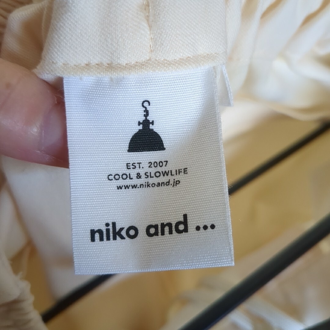 niko and...(ニコアンド)のニコアンド　きちんとイージー暖かパンツ　Ｍ レディースのパンツ(カジュアルパンツ)の商品写真