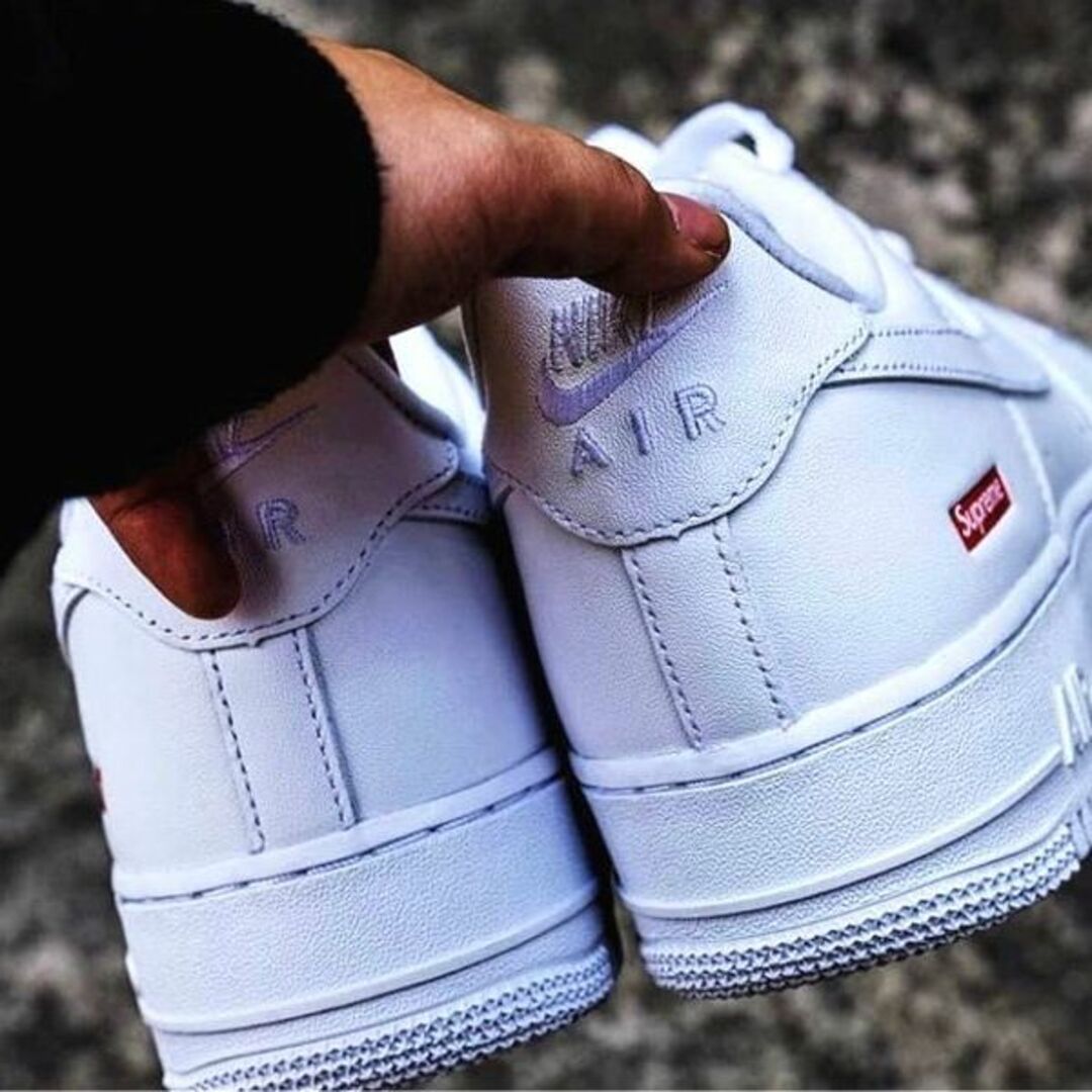 Supreme(シュプリーム)の専用 Supreme NIKE AIR FORCE 1 LOW SP 28.5 メンズの靴/シューズ(スニーカー)の商品写真